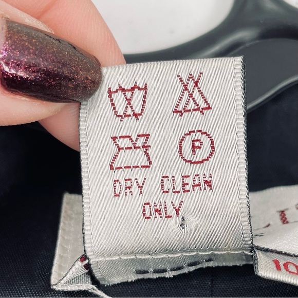 Papell Black 100% Silk Button Hidden Placard Button Detail Sleeve Top Shirt - Picture 8 of 9